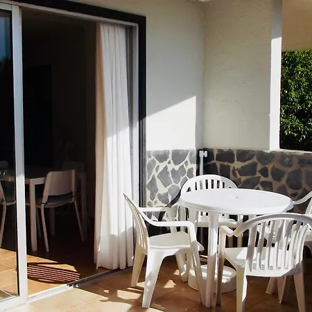 The Harbour Club דירה *